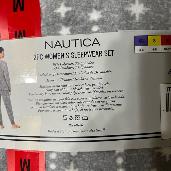 Nautica NWT Grey & White 2PC Fleece Women’s Set size medium - Picture 3 of 6